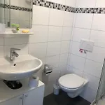 Apart Otel Apartmentvermietung Ingrid Bolkart - Voehlino 2 3*