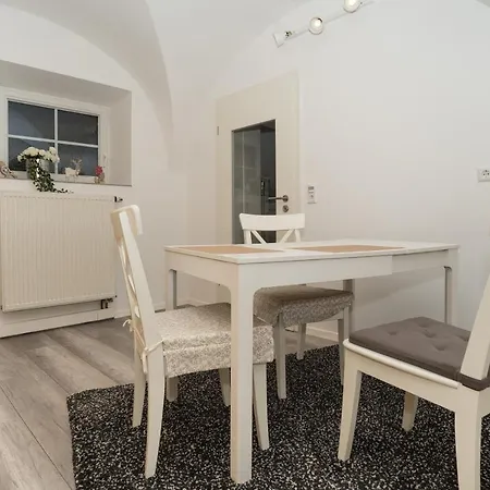 Apartmentvermietung Ingrid Bolkart - Voehlino 2 Aparthotel